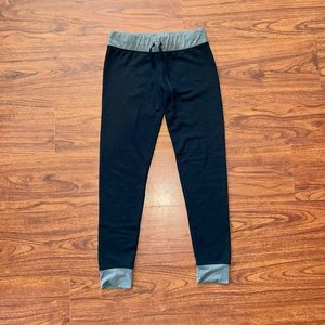 Women’s size small essential solid plain black leggings with grey band & trim